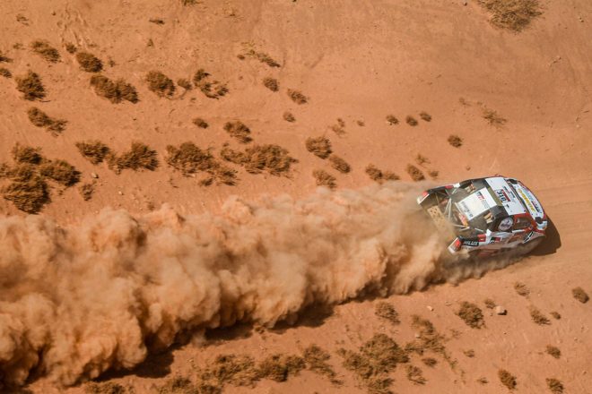 2020年のダカールラリー、競技3日目にステージ5位を獲得。総合でもポジションを上げてきたフェルナンド・アロンソ（トヨタ・ハイラックス）