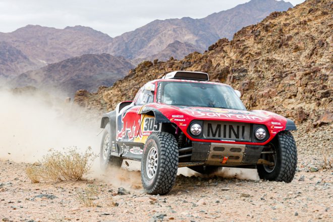 カルロス・サインツ（ミニ・ジョン・クーパー・ワークス・バギー）