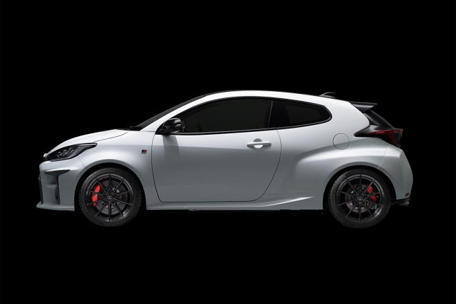 GRヤリスのサイドビュー