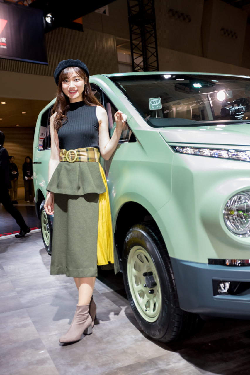 東京オートサロン2020コンパニオンギャラリー海野ナル／MITSUBISHI