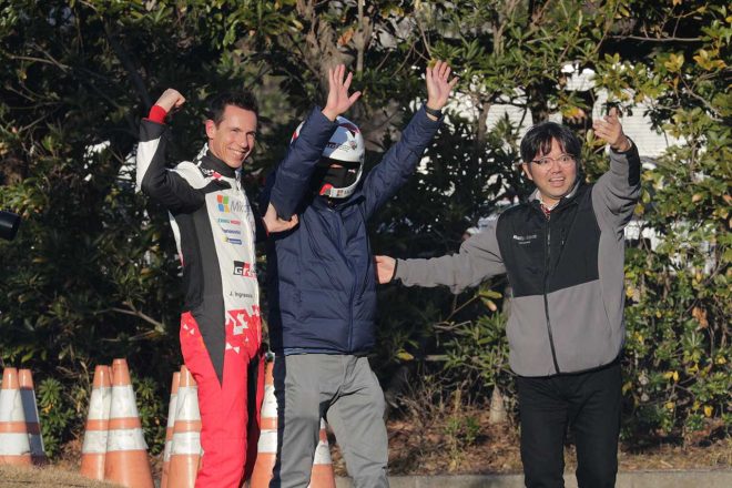 『Rally Japan』デモランでは観客のなかから抽選で選ばれた2名がオジエのドライブを体験した