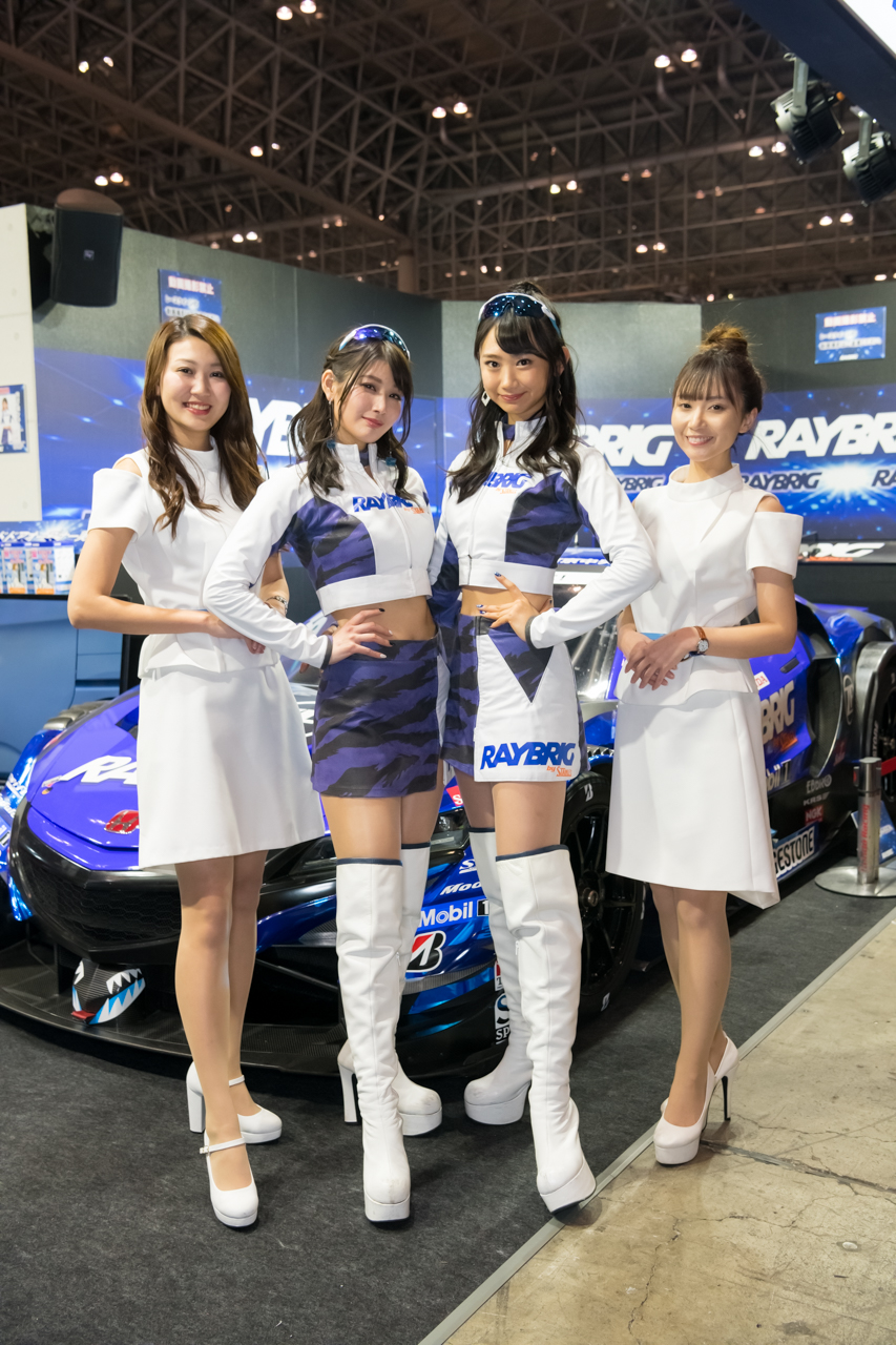東京オートサロン2020コンパニオンギャラリーRAYBRIG