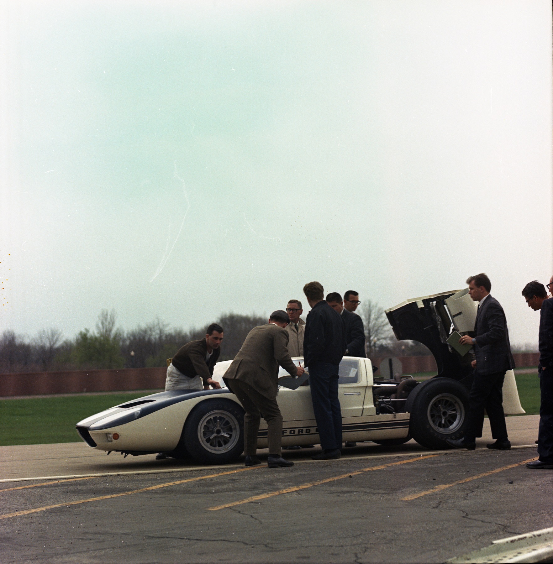 フォードの広報写真として残る1965年テストシーン