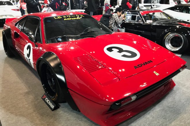 リバティーウォークのフェラーリ308