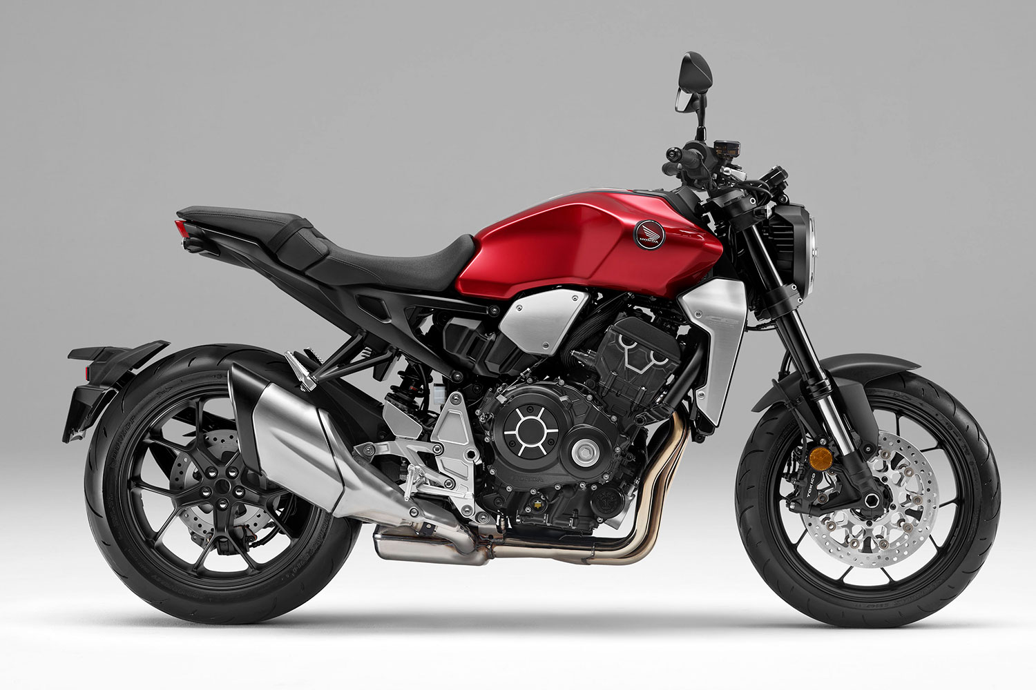 ホンダCB1000R（キャンディークロモスフィアレッド）