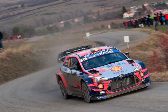 ティエリー・ヌービル（ヒュンダイi20クーペWRC）