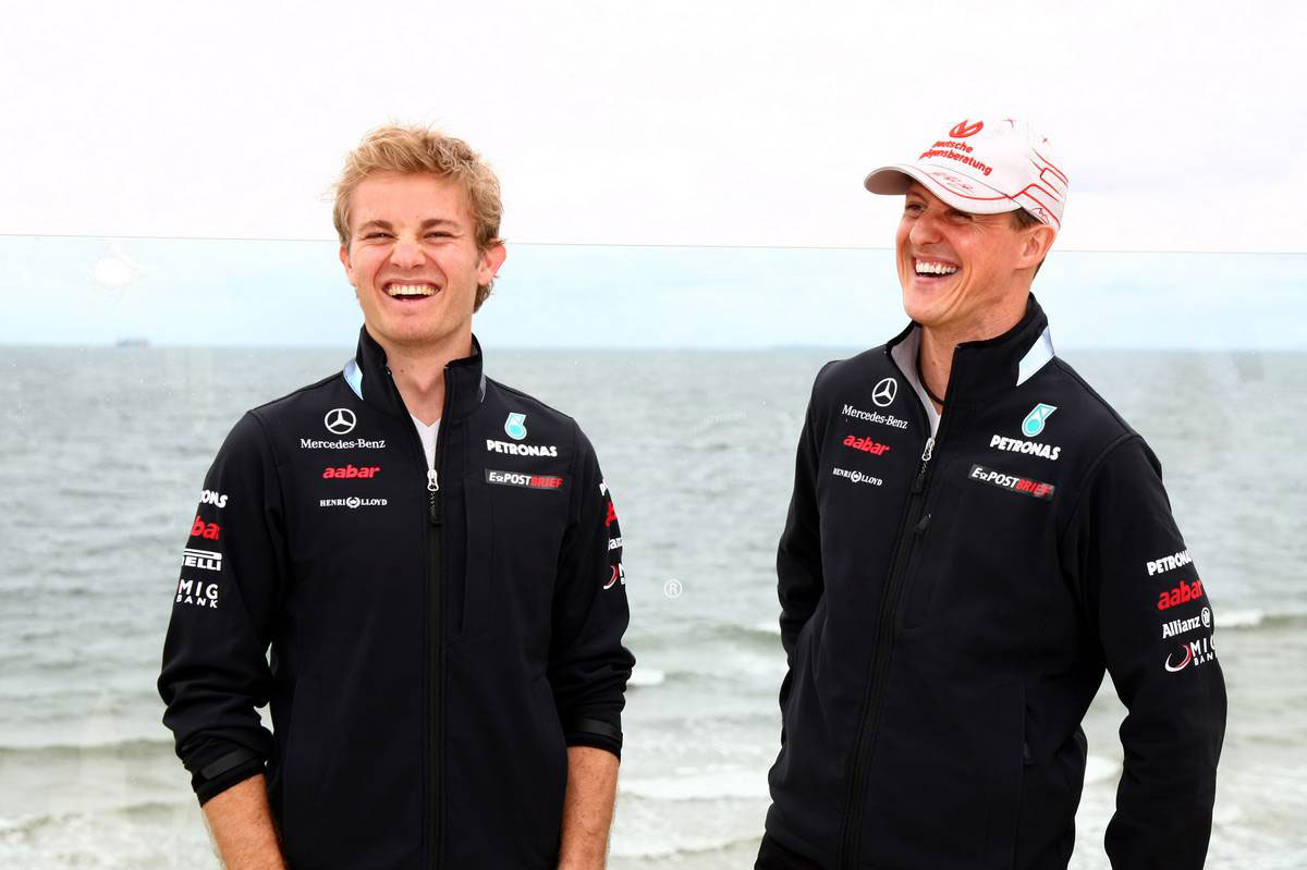 2011年F1開幕戦オーストラリアGP　ニコ・ロズベルグ＆ミハエル・シューマッハー