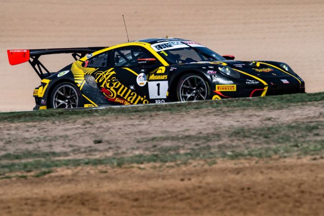 アール・バンバー・モータースポーツの1号車ポルシェ911 GT3 R