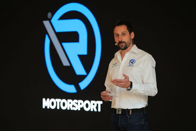 Rモータースポーツのチームプリンシパル兼オーナーのフロリアン・カメルガー氏