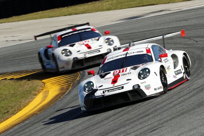 IMSA WSCC開幕戦デイトナ24時間レースでGTLMクラス2位、3位となったポルシェGTチームの911 RSR