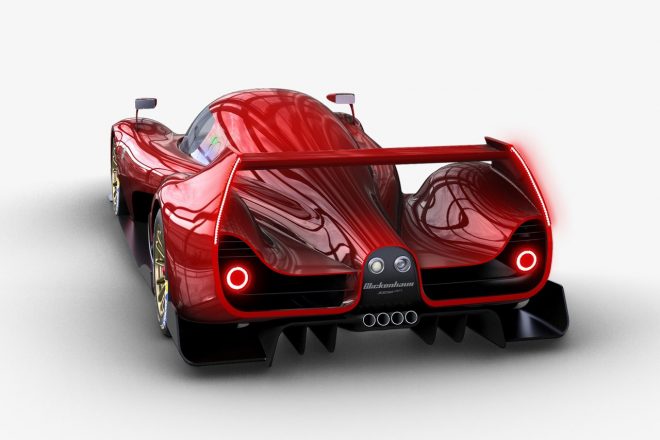 SCG 007のリヤビュー。前回公開された画像からエンジンフード部のルーバーとリヤフェンダー後部のダクトが姿を消している。
