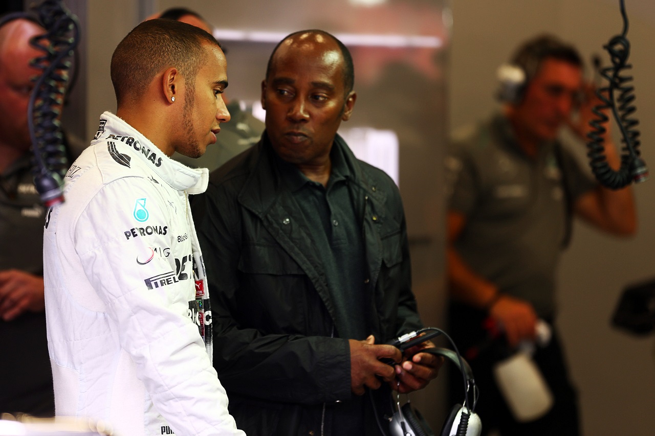 ルイス・ハミルトンと父アンソニー