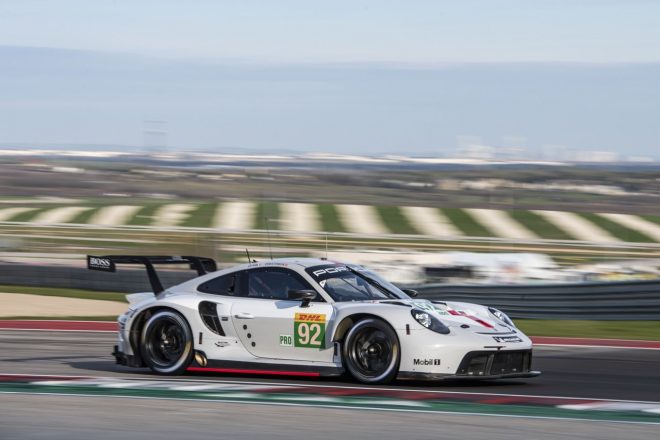 ポルシェGTチームの92号車ポルシェ911 RSR