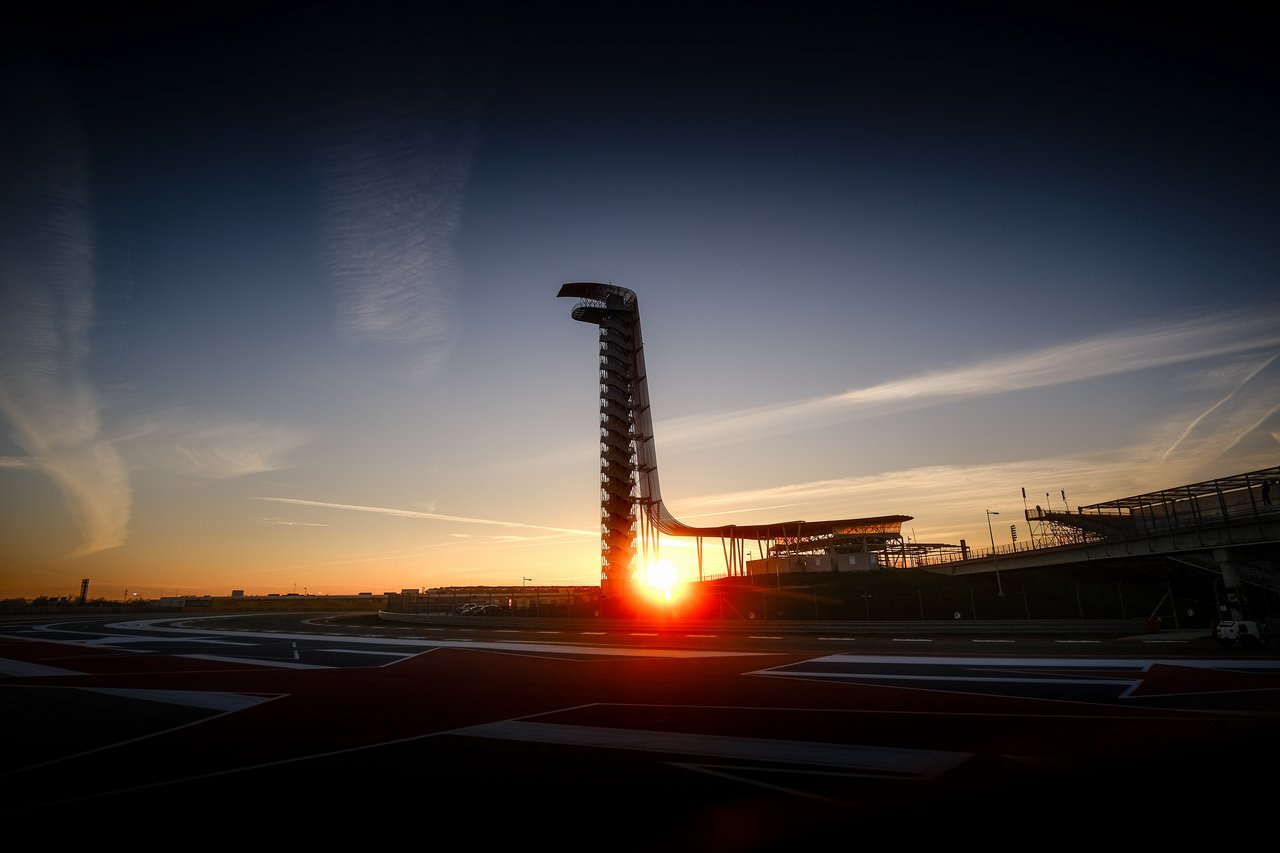 WEC第5戦ローン・スター・ル・マンの舞台となっているサーキット・オブ・ジ・アメリカズ（COTA）の夕暮れ