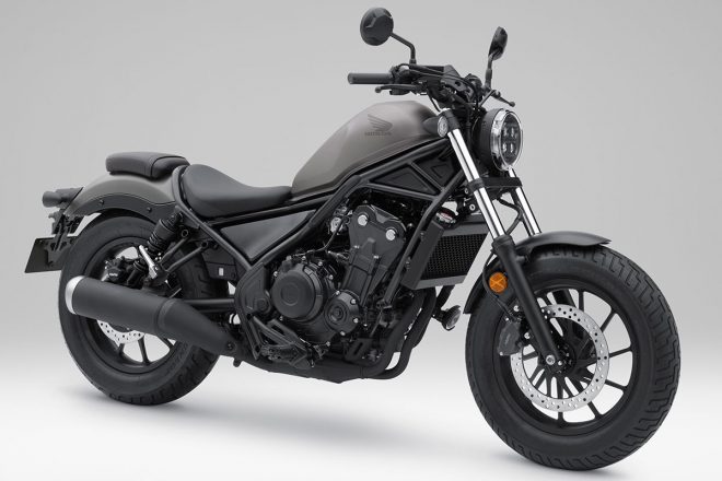 ホンダ『レブル500』（マットアーマードシルバーメタリック）