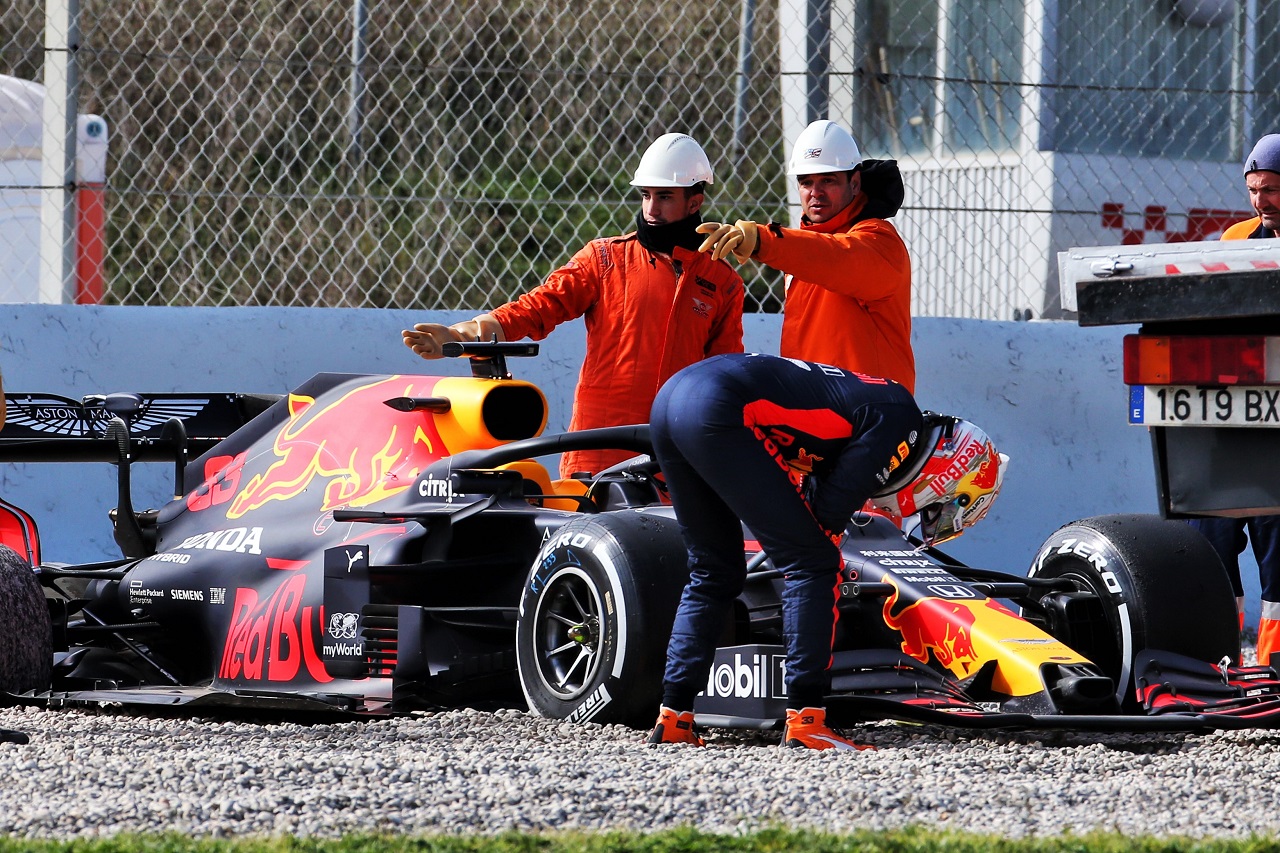 2020年第2回F1プレシーズンテスト2日目：マックス・フェルスタッペン（レッドブル・ホンダ）がコースオフし、ストップ