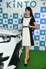 久保田杏奈 KINTO 2020年/オートサロンの写真①