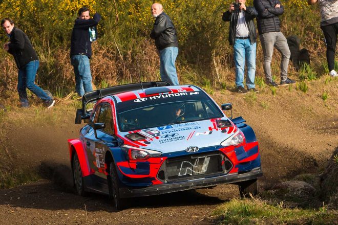 2020年のラリー・セラ・デ・ファフェに参戦したオット・タナク（ヒュンダイi20クーペWRC）