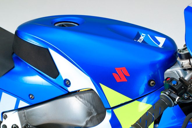 2019年型スズキGSX-RRのタンク
