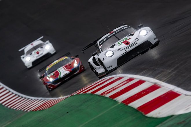 ポルシェGTチームの92号車ポルシェ911 RSR