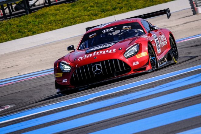 AKKA ASPチームの88号車メルセデスAMG GT3
