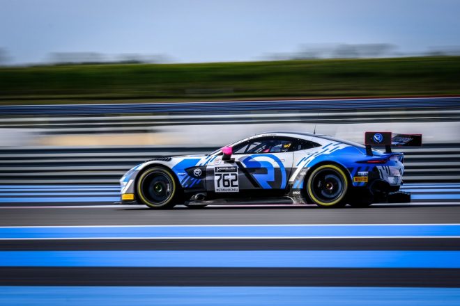 Rモータースポーツのアストンマーティン・バンテージGT3