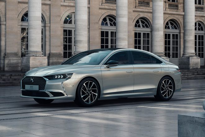 DSオートモビル『DS9』：左フロントビュー