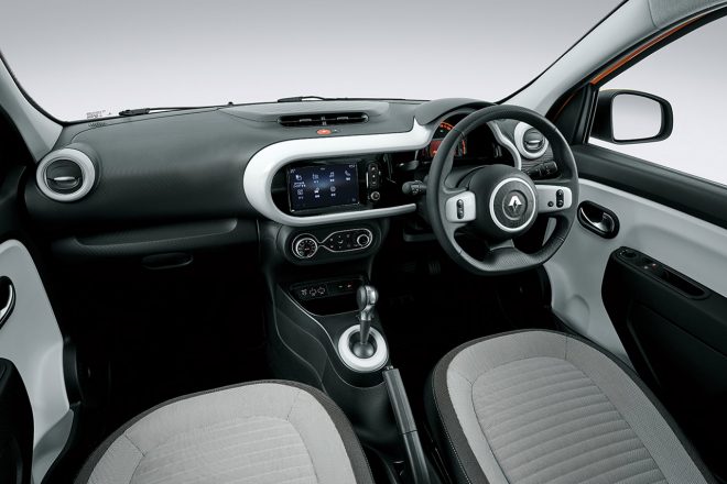 ルノー・トゥインゴ『EDC』のインテリア