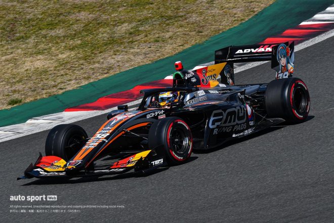 38 石浦宏明 JMS P.MU/CERUMO･INGING TOYOTA/TRD TRD01F