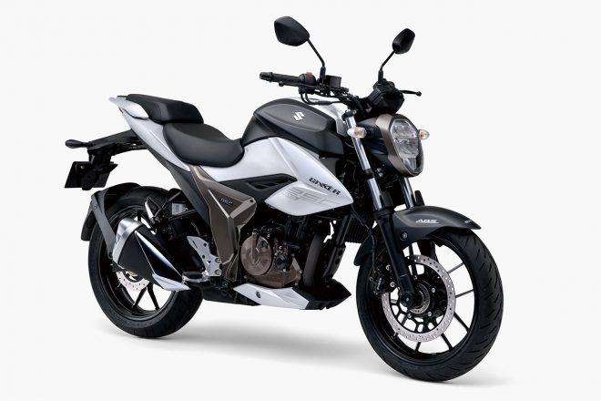 スズキ ジクサー250（マットプラチナシルバーメタリックNo.2／マットブラックメタリックNo.2）