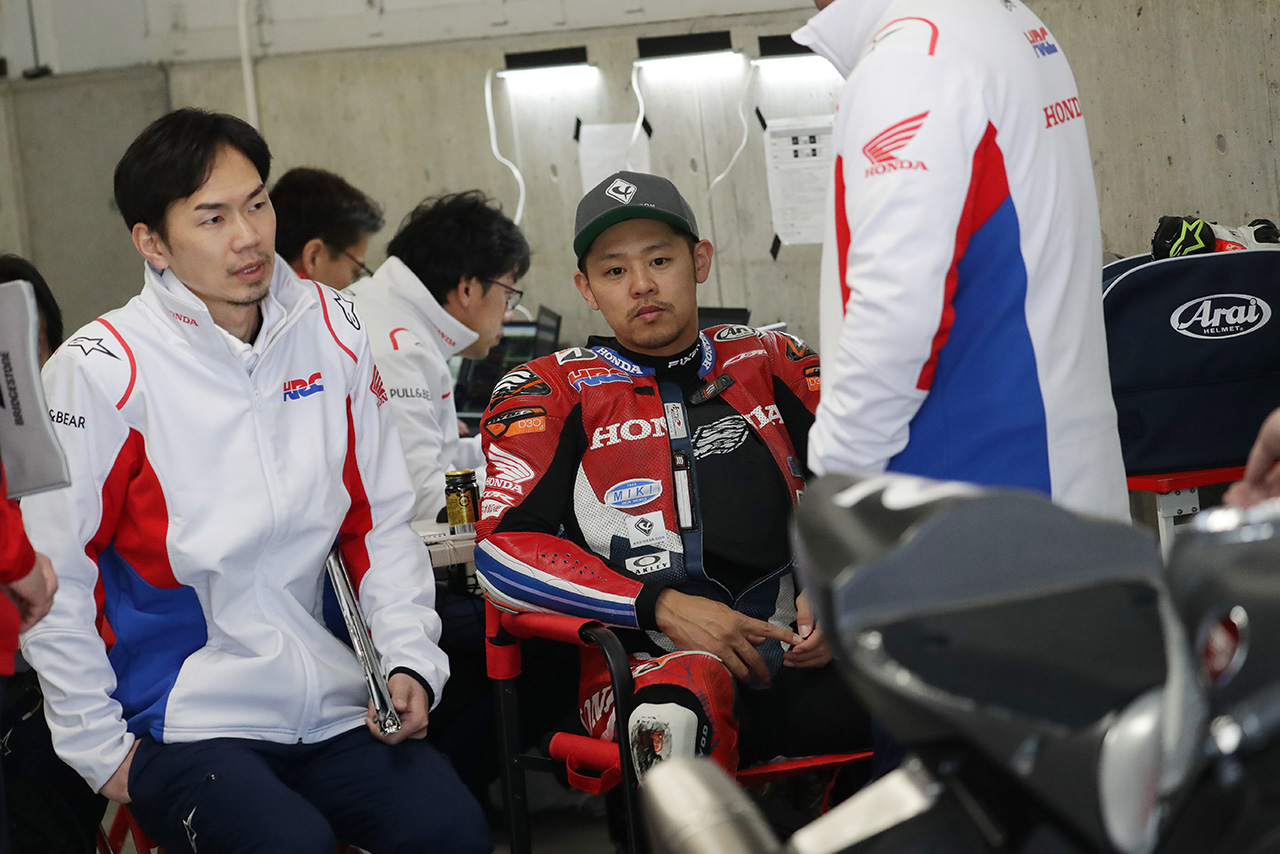 鈴鹿2輪4メーカー合同テスト初日に走行した高橋巧（TEAM HRC）