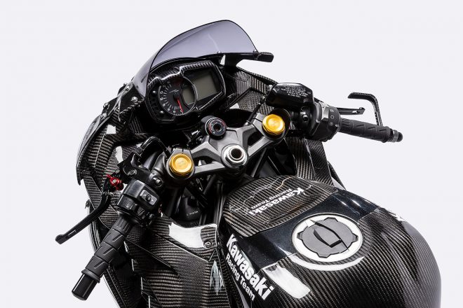 カワサキ・ニンジャZX-25R レースイメージ車両