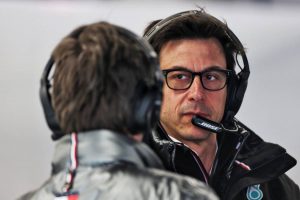 F1 | メルセデスF1代表、2021年以降の去就は未定も「ここに残りたいという前向きな意向を持っている」