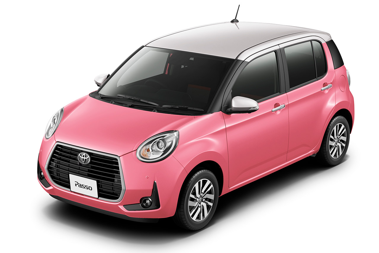 トヨタ・パッソ 特別仕様車 MODA“Charm”（ホワイト×ジューシーピンクメタリック）
