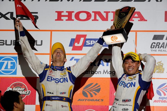 2017年に最後の鈴鹿1000kmを制したEpson Modulo NSX-GTのベルトラン・バゲット／松浦孝亮