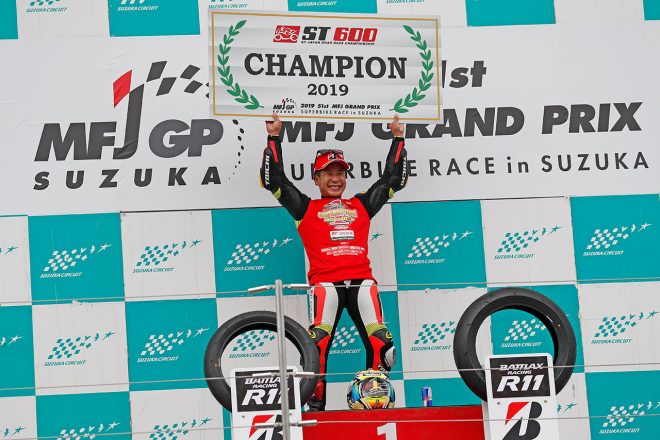 2019年の全日本ロードST600クラスチャンピオン小山知良（日本郵便 Honda Dream）