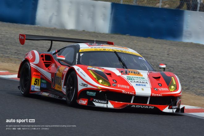 2016年にLM corsaとしてINGINGが走らせたJMS LMcorsa 488 GT3