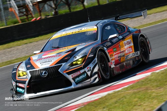 2017年にLM corsaとしてINGINGが走らせたJMS P.MU LMcorsa RC F GT3