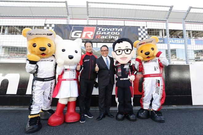 2018年のTGRFより。左からふたりめ（？）がルーキーちゃん