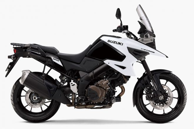 スズキV-STROM 1050 グラススパークルブラック／ブリリアントホワイト