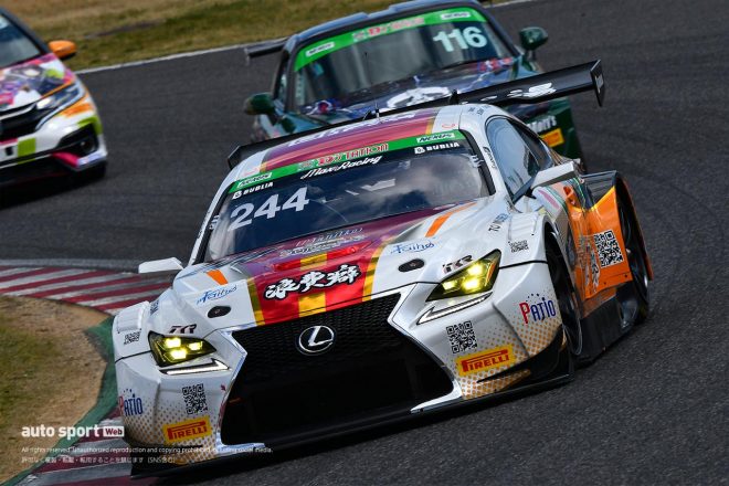 2019年にピレリスーパー耐久シリーズST-Xに参戦していたMax RacingのレクサスRC F GT3