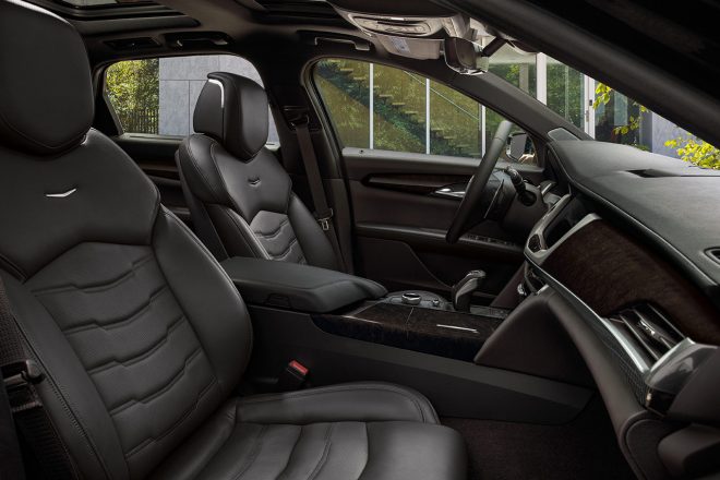 CT6のフロントシート