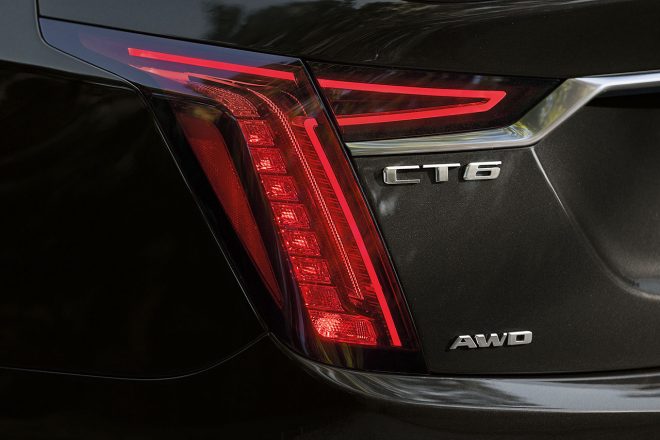 キャデラックCT6