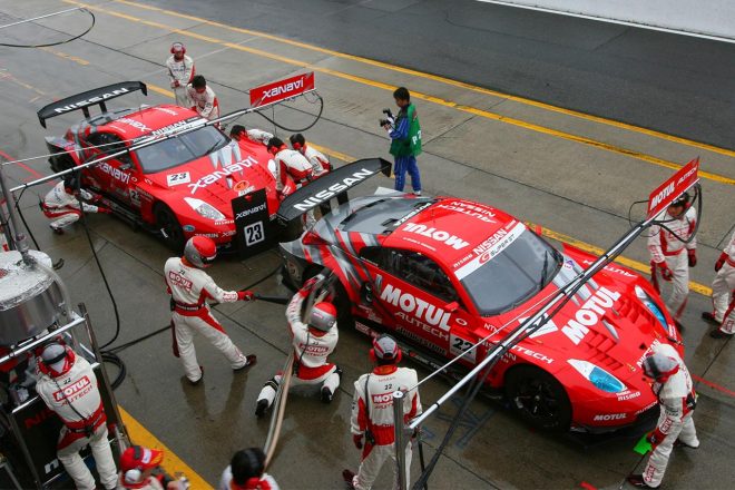 2006年のモチュール・オーテックZとザナヴィ・ニスモZ