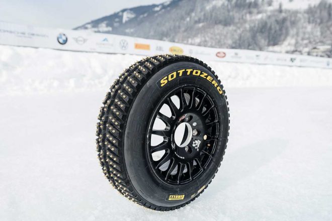 ピレリが開発した2021年WRC用スパイクタイヤ『Sottozero Ice J1タイヤ