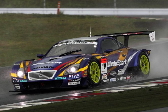 2011年からはGT500へ参戦。WedsSport ADVAN SC430を走らせた。