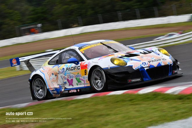 2019年のPACIFIC MIRAI AKARI NAC PORSCHE