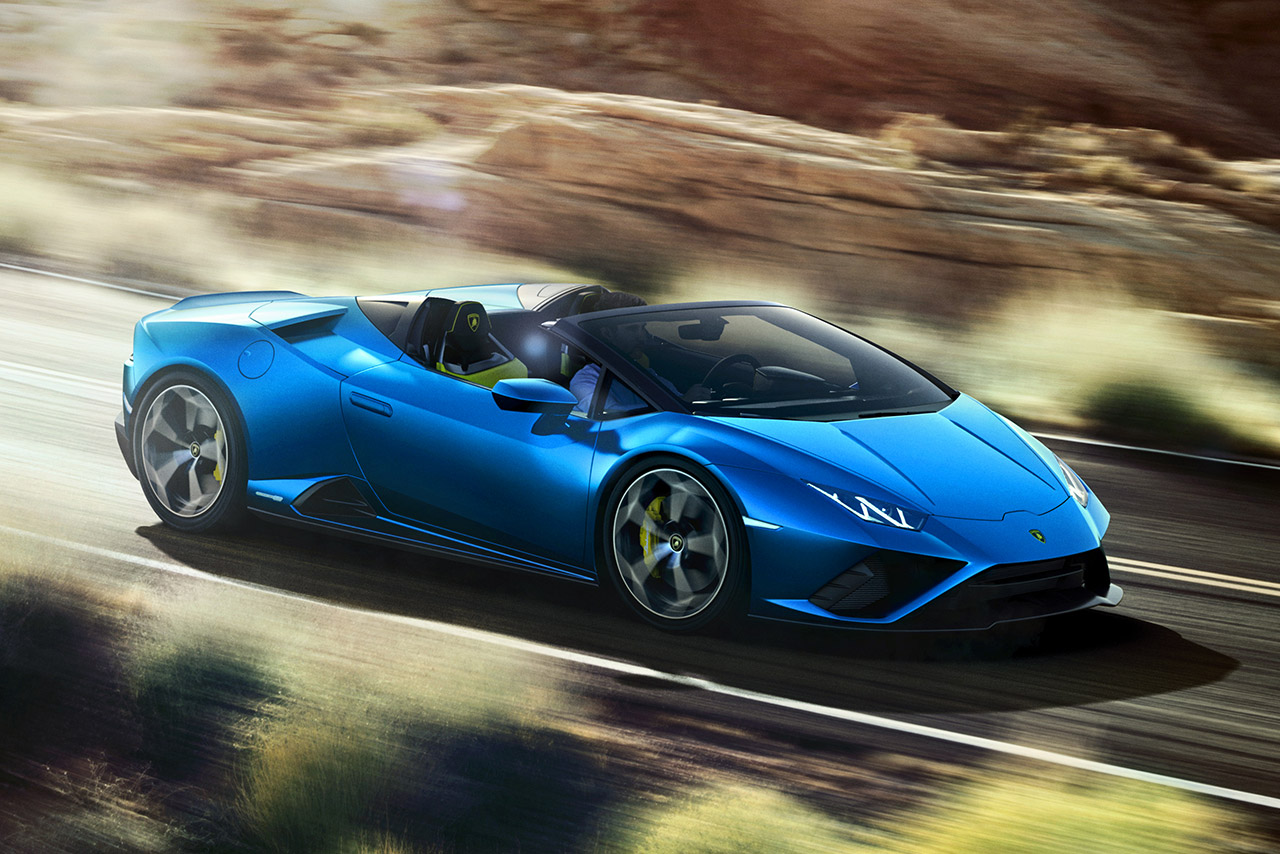 ランボルギーニ・ウラカンEVO RWDスパイダーの走行イメージ