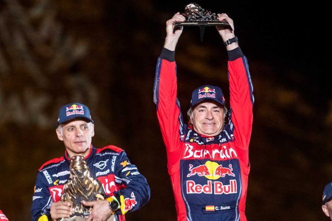 2020年のダカールラリーを制したカルロス・サインツ