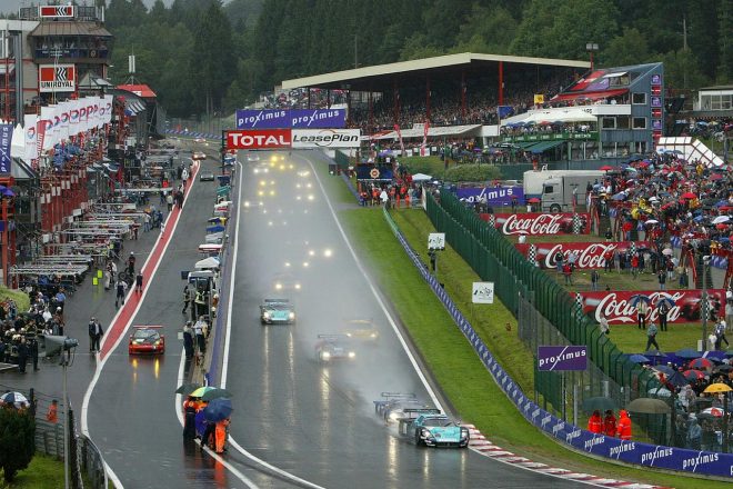 2005年のスパ24時間。当時はGT1やGT2がメインだった。